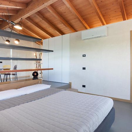 Residenza Vedovelli Aparthotel Torri Del Benaco Buitenkant foto