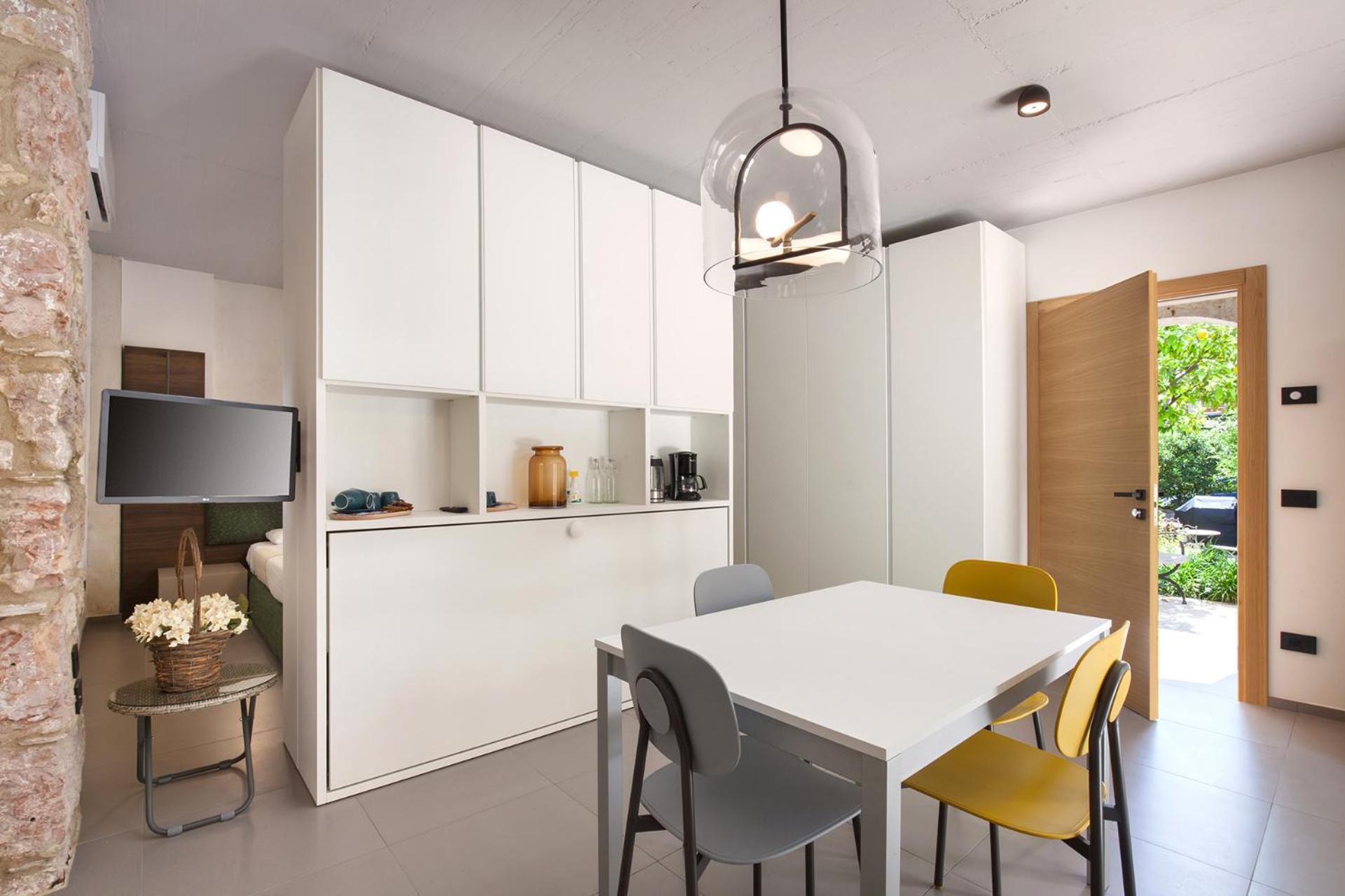 Residenza Vedovelli Aparthotel Torri Del Benaco Buitenkant foto
