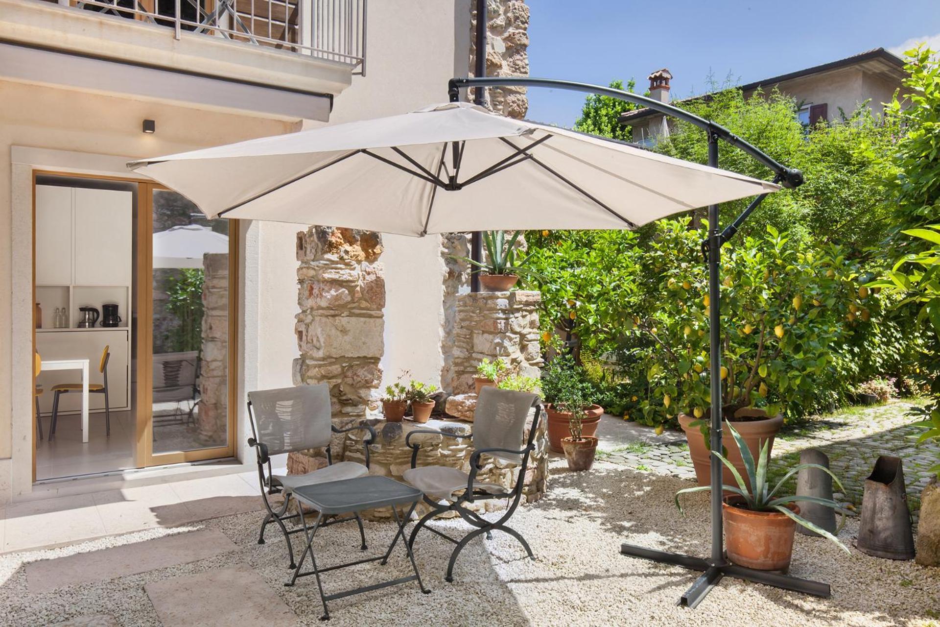 Residenza Vedovelli Aparthotel Torri Del Benaco Buitenkant foto