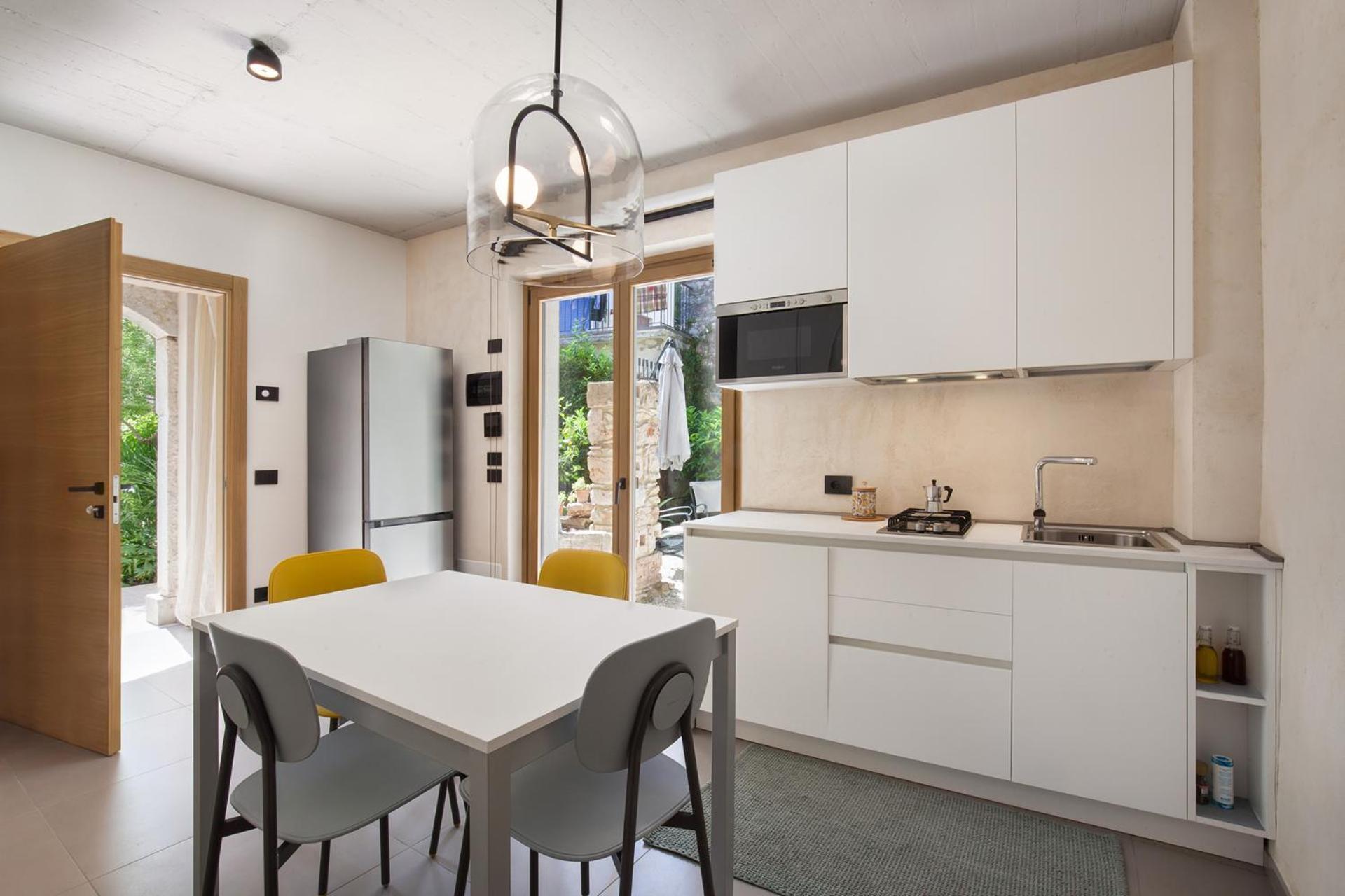 Residenza Vedovelli Aparthotel Torri Del Benaco Buitenkant foto
